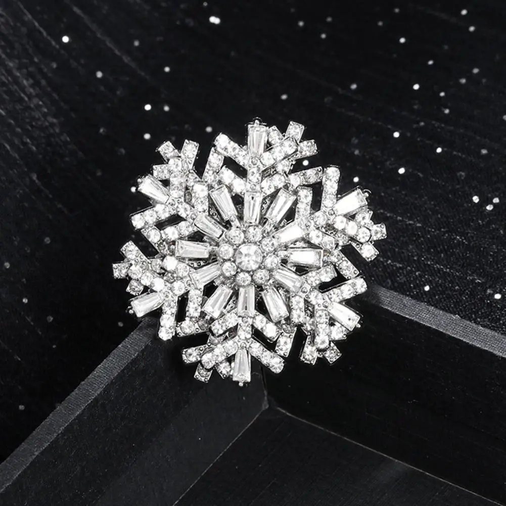 Unique Snowflake Jewelry Snowflake Brooch Pin with Shiny Rhinestones Multi-layer Rotating Outer Design Lapel Badge Elegant