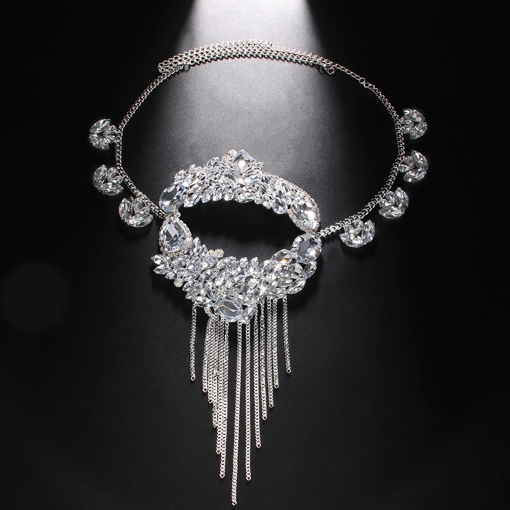 Masque de luxe en cristal strass pour femmes, bijoux pour le visage, chaîne, pompon, mascarade, danse, Cosplay, couvre-yeux, accessoire de fête de bal