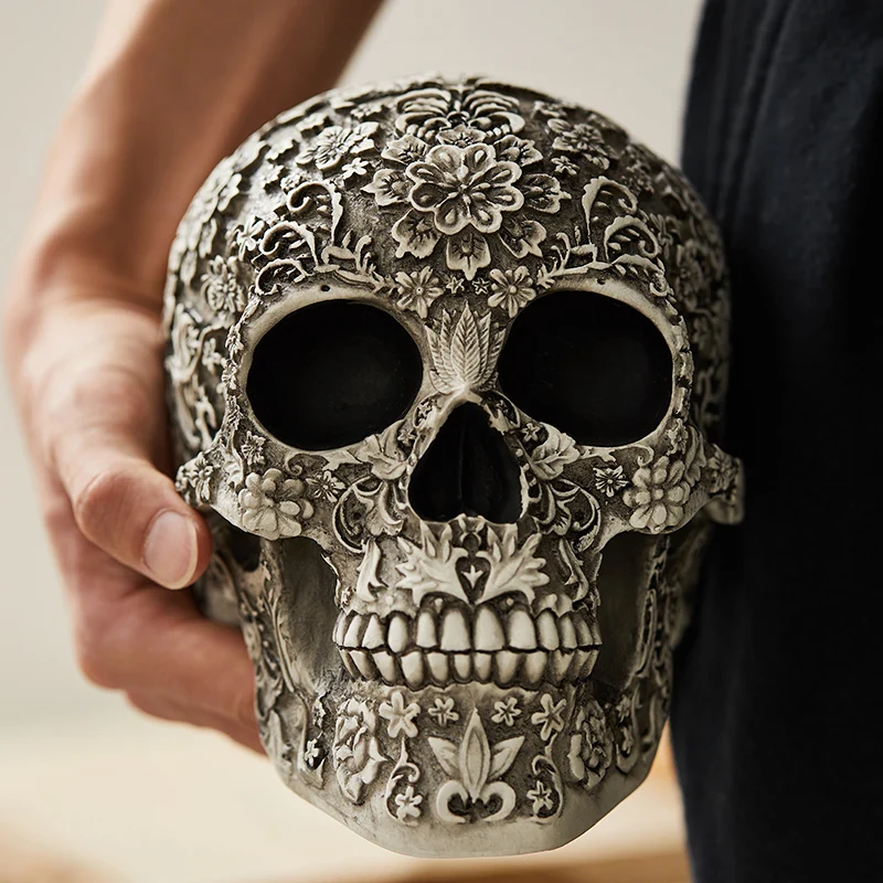 Personalized Gothic resin engraved skull bone model Halloween gift decoration horror creative ornament