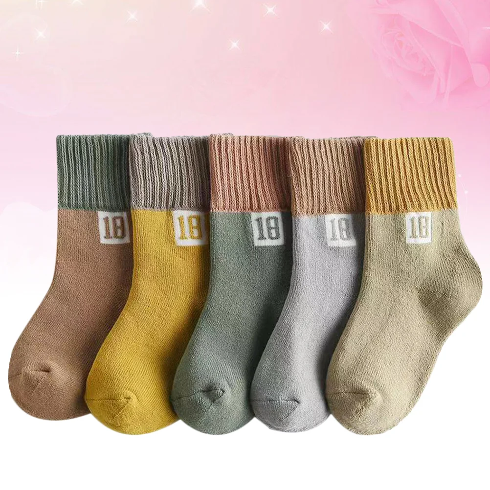 

5 Pairs Children's Stockings Cotton Socks Mid-calf Length Socks Warm Keeping Footwear for Kids (Random Color, 1-2 Years Old)