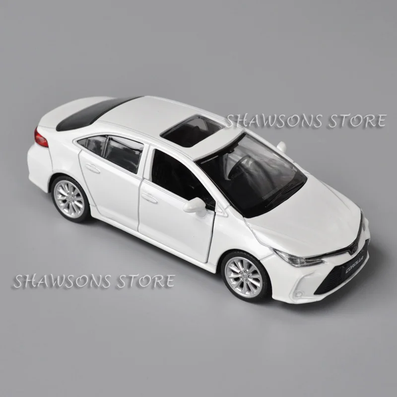 1:43 Scale Diecast Metal Model Car Toys Toyota Corolla Miniature Replica Pull Back Collection