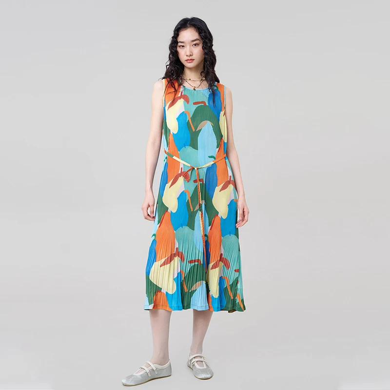 MOVEUP Fashion Sleeveless Round Neck Dress 2026 Summer New Contrasting Color Fun Print Pleated Loose Mermaid Dress 3ELX21302
