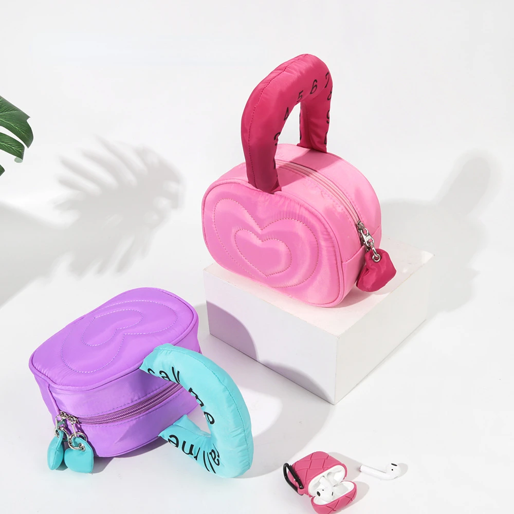 New Creative Travel Toiletry Bag Handbag Collision Color Letter Large Capacity Love Fashion Makeup Bag