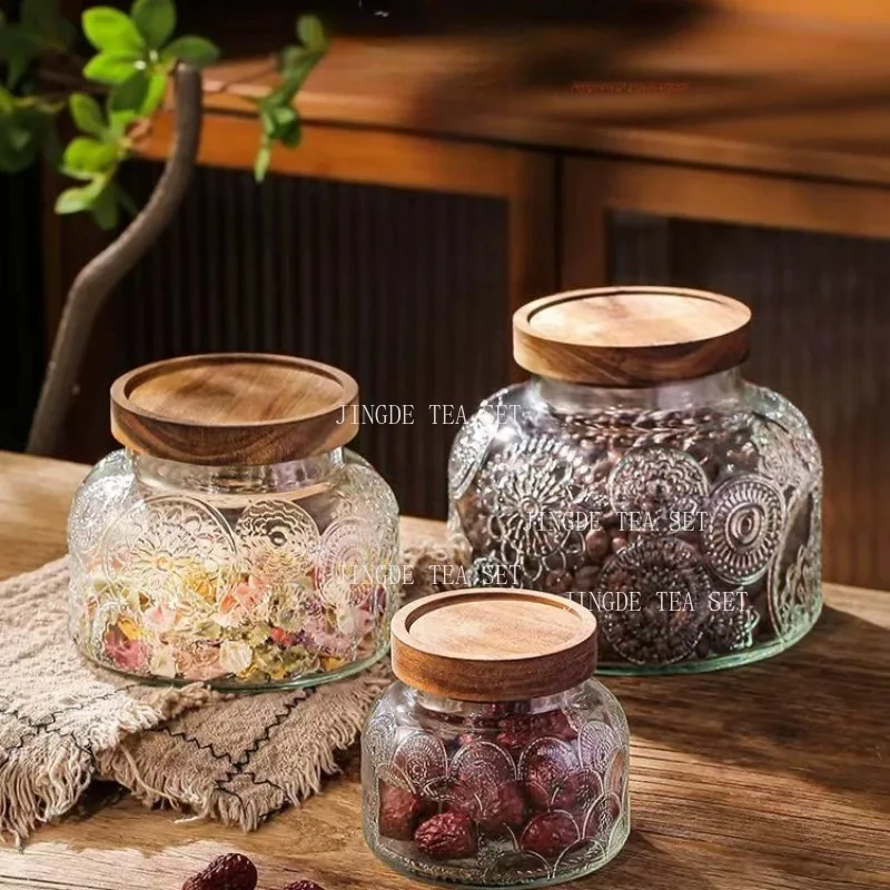Embossed Glass Storage Jar Wooden Lid Vintage Airtight Canister for Tea Beans Dried Fruit Kitchen Food Container Tea Caddies