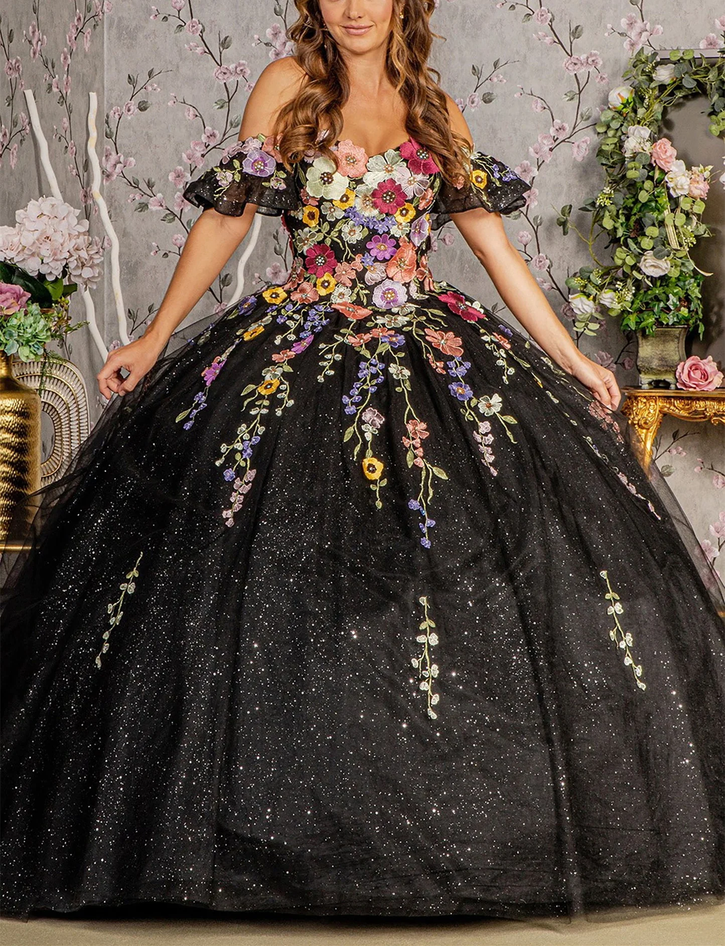 

Black 3D Multi-Color Flower Applique Bodice Quince Ballgown Plus Size Sweetheart Quinceanera Dresses Tulle Evening Ball Gowns