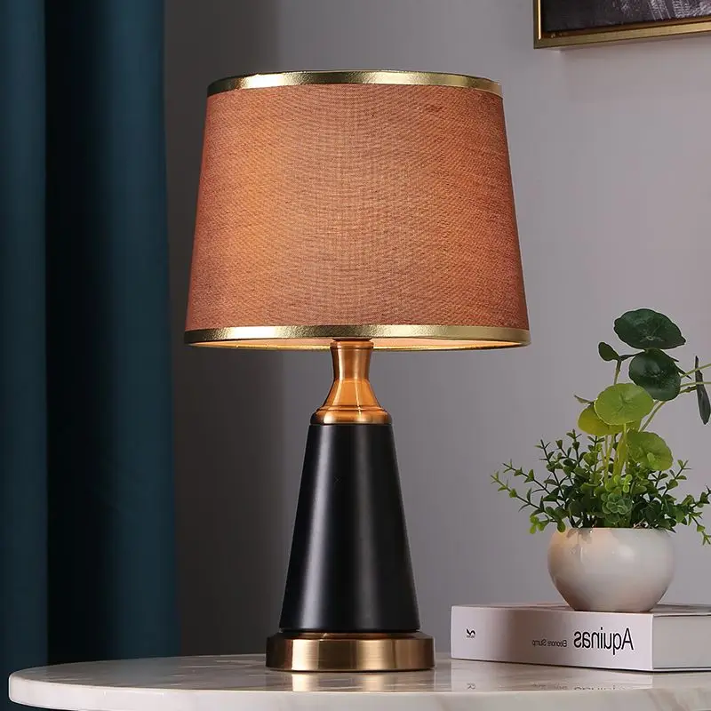 

New led touch-sensitive Internet celebrities ins girl style bedroom light luxury creative bedside lamp