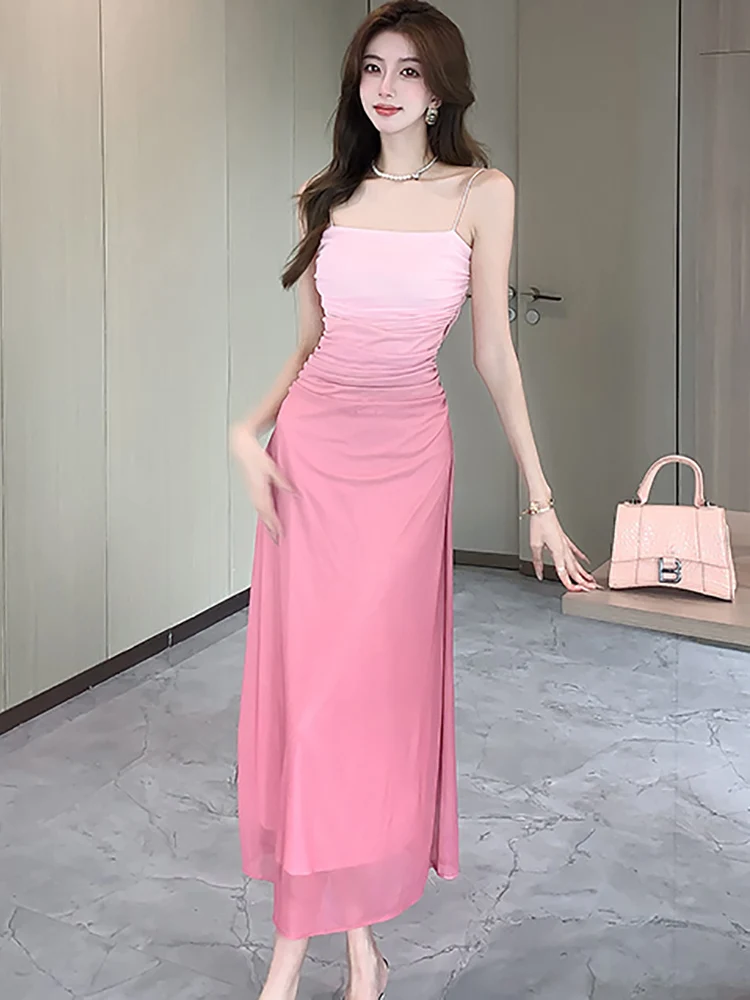 Sommer rosa Farbverlauf plissiert Bodycon Sling langes Kleid weiß gestrickte Strickjacke zweiteilige Sets 2024 Frauen elegante Luxus-Kleider sets