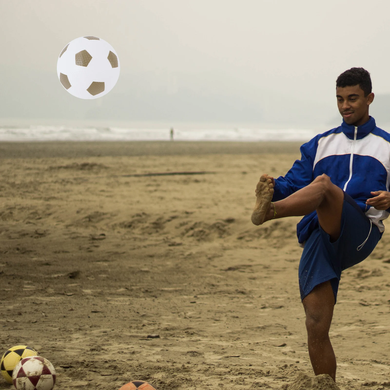 

Childrens Soccer Ball 12CM 3pcs Mini Football Toy for Kids Indoor Outdoor Game Fun Educational Activity Set