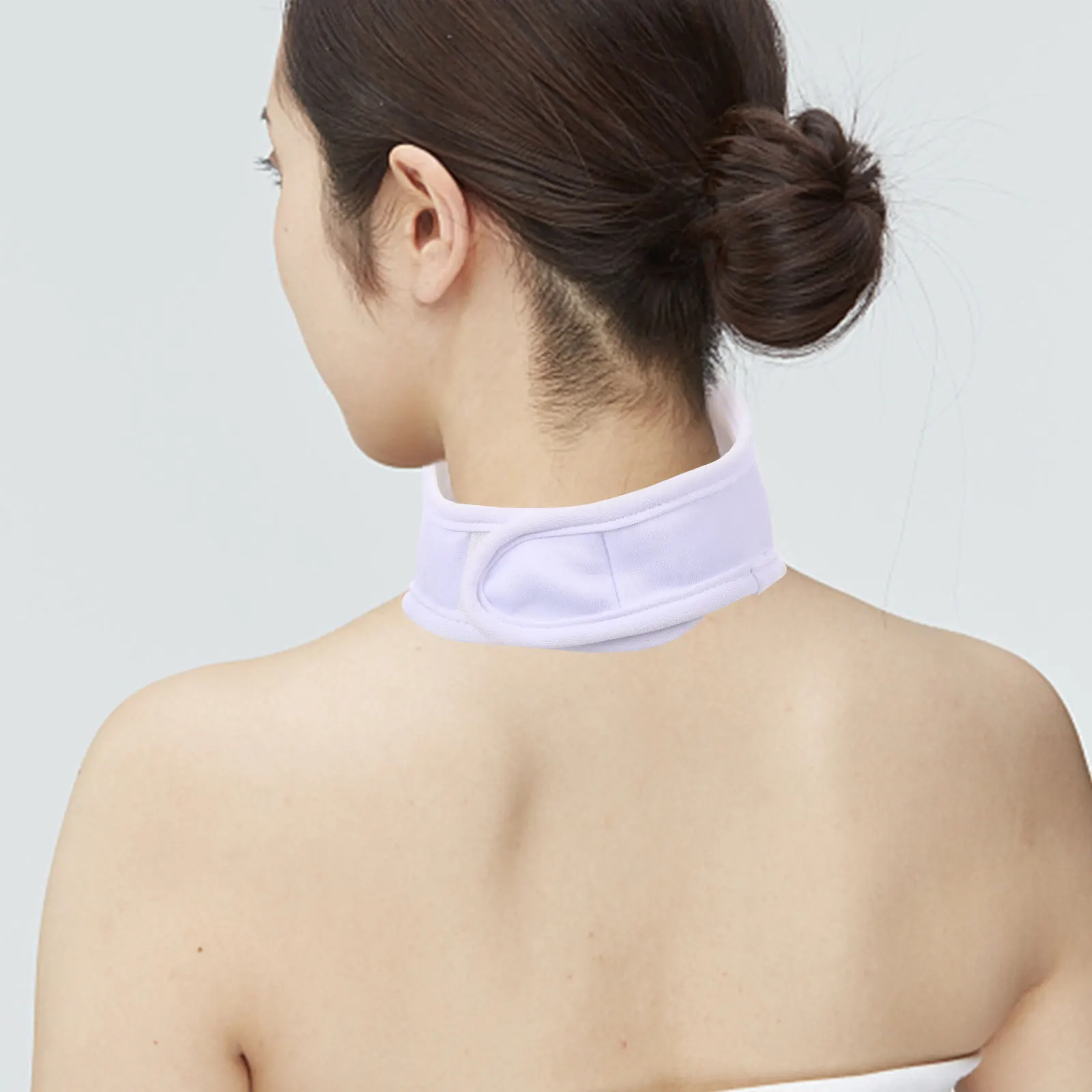 

Castor Reusable Essential Pack Sleep Ergonomic Neck Support For Women Hook Loop Fastener Gentle Fabric Maximum Skin Contact Oil