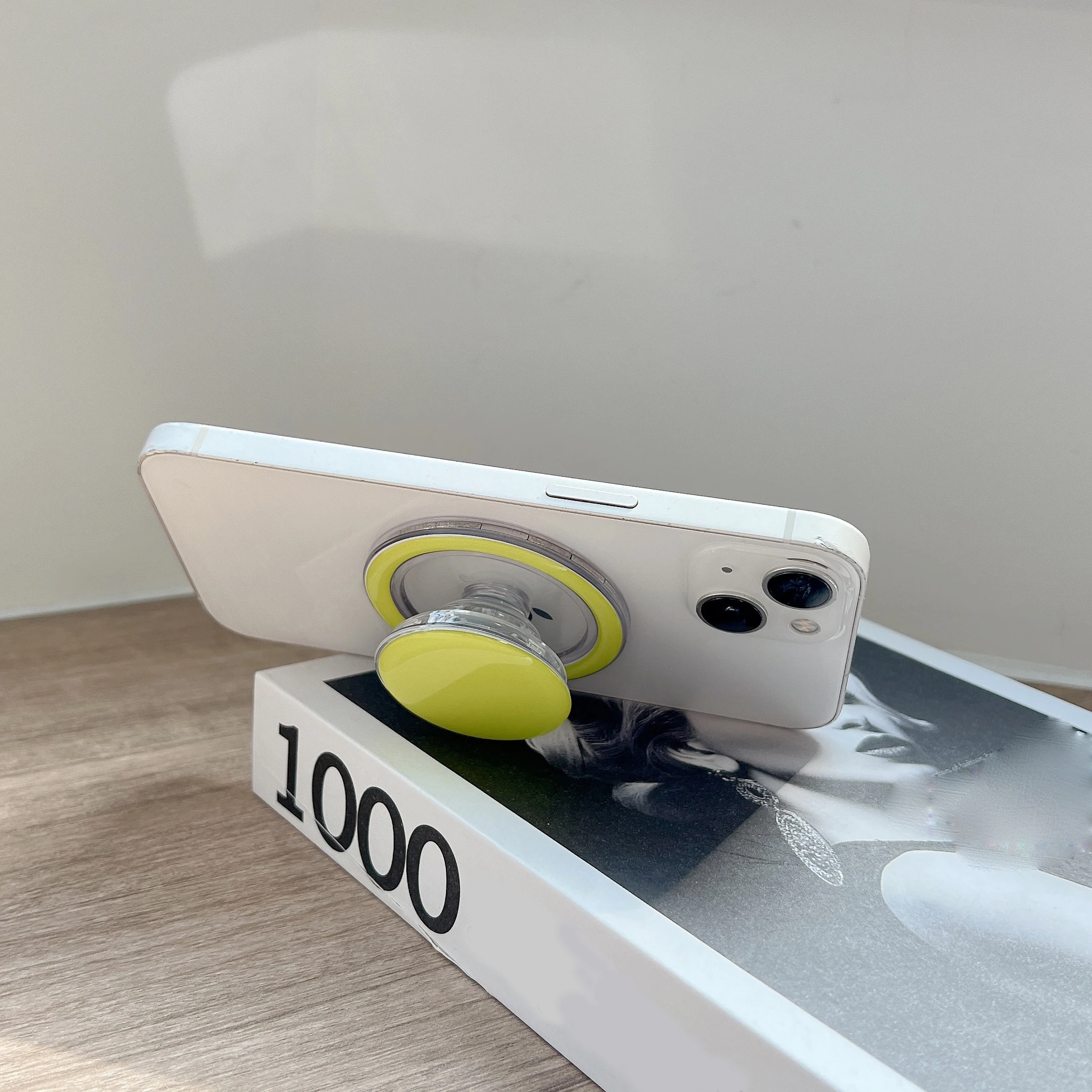 Magsafe 마그네틱 에어백 1Pcs 강력한 흡입 회전 접이식 링 전화 홀더 합금 휴대용 유니버설 데스크탑 크리 에이 티브