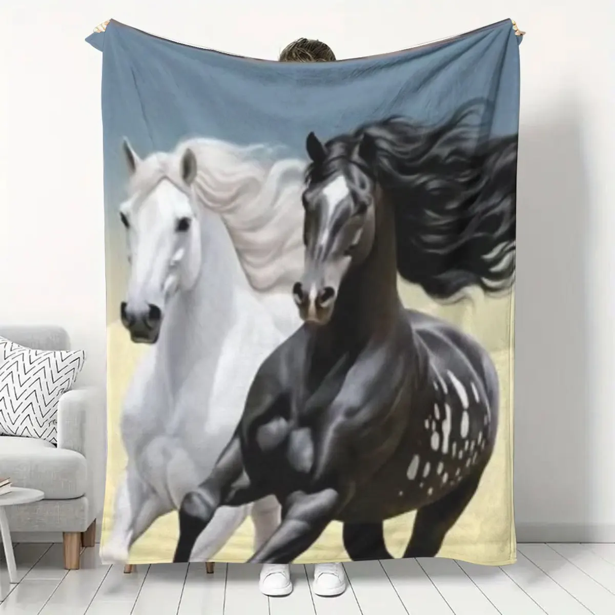 Majestic Galloping Black And White Stallion Dynamic Steed Animal Portrait Pattern Flannel Blanket Warm Printed Throw Blanket