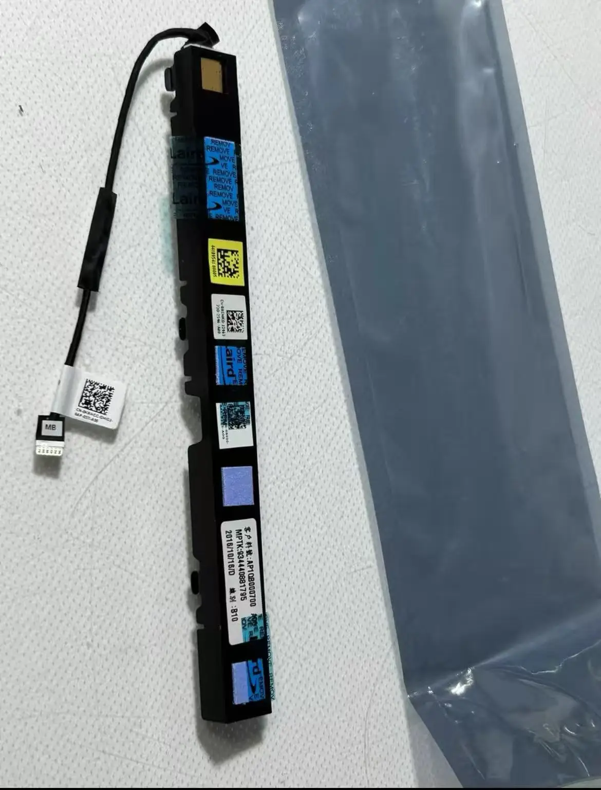

XCMKD 0XCMKD FOR Dell Alien 17R4 Eye Tracking Module with Cable 0KRHCC KRHCC