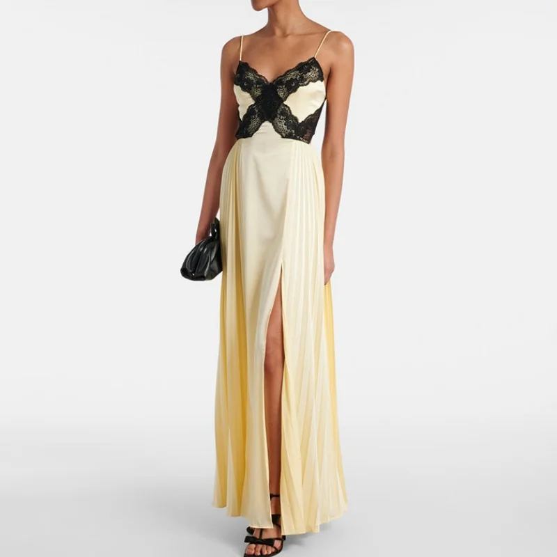 The 2025 summer new elegant women's satin lace patchwork halter dress y2k is a fashionable and casual backless dress long dress