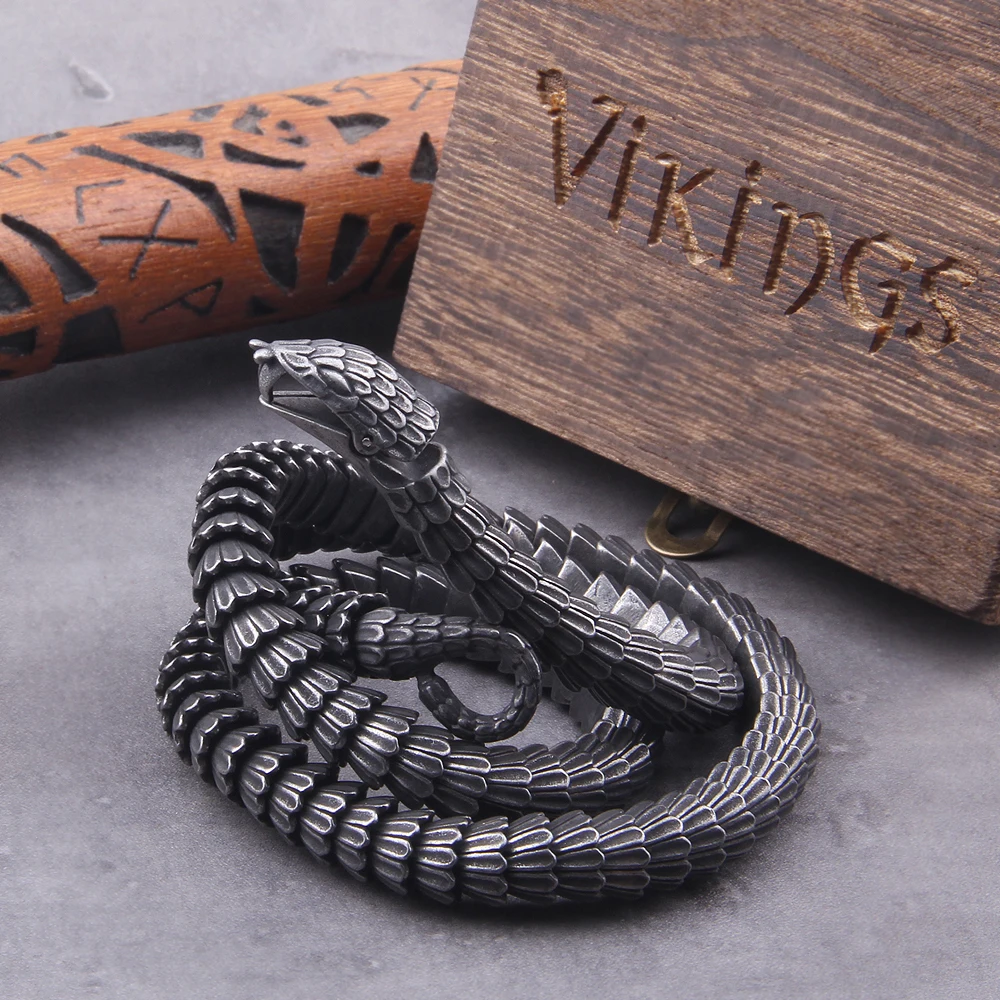 Viking Ouroboros vintage punk Necklace for men never fade stainless steel fashion Jewelry hippop street culture