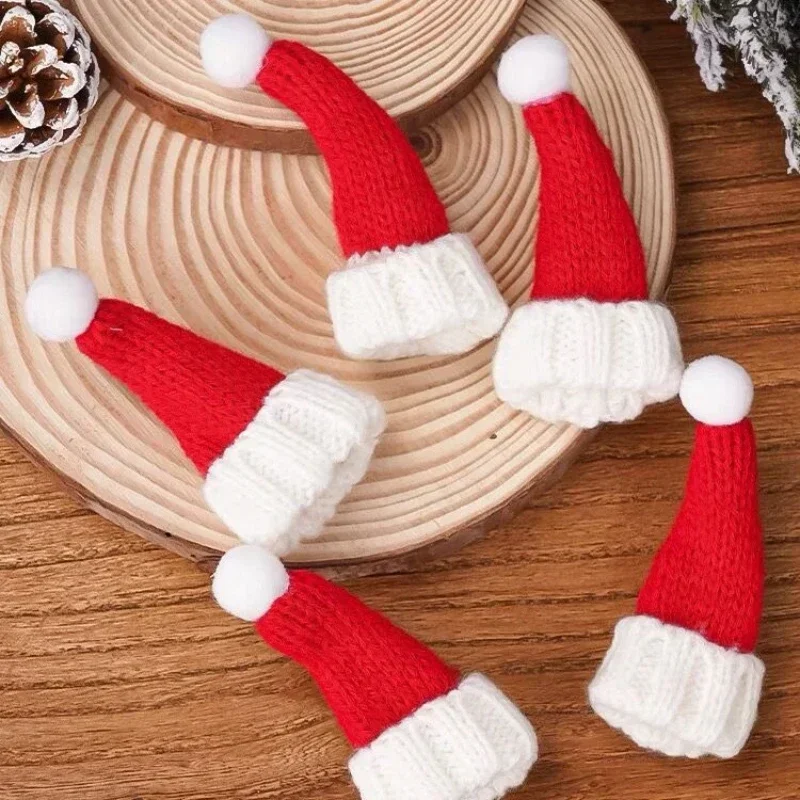 5pcs Small Christmas Hats 4.5cm Knitted Cartoon Cap Wine Bottle Christmas Doll Ornament Festival Decorations
