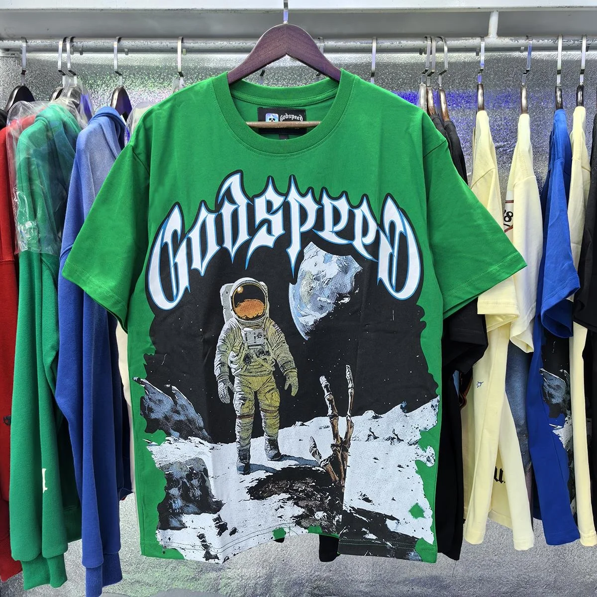 

Футболка Godspeed в американском стиле, свободного кроя, с принтом «Летун на Луне», летняя, модная, молодежная, с круглым вырезом