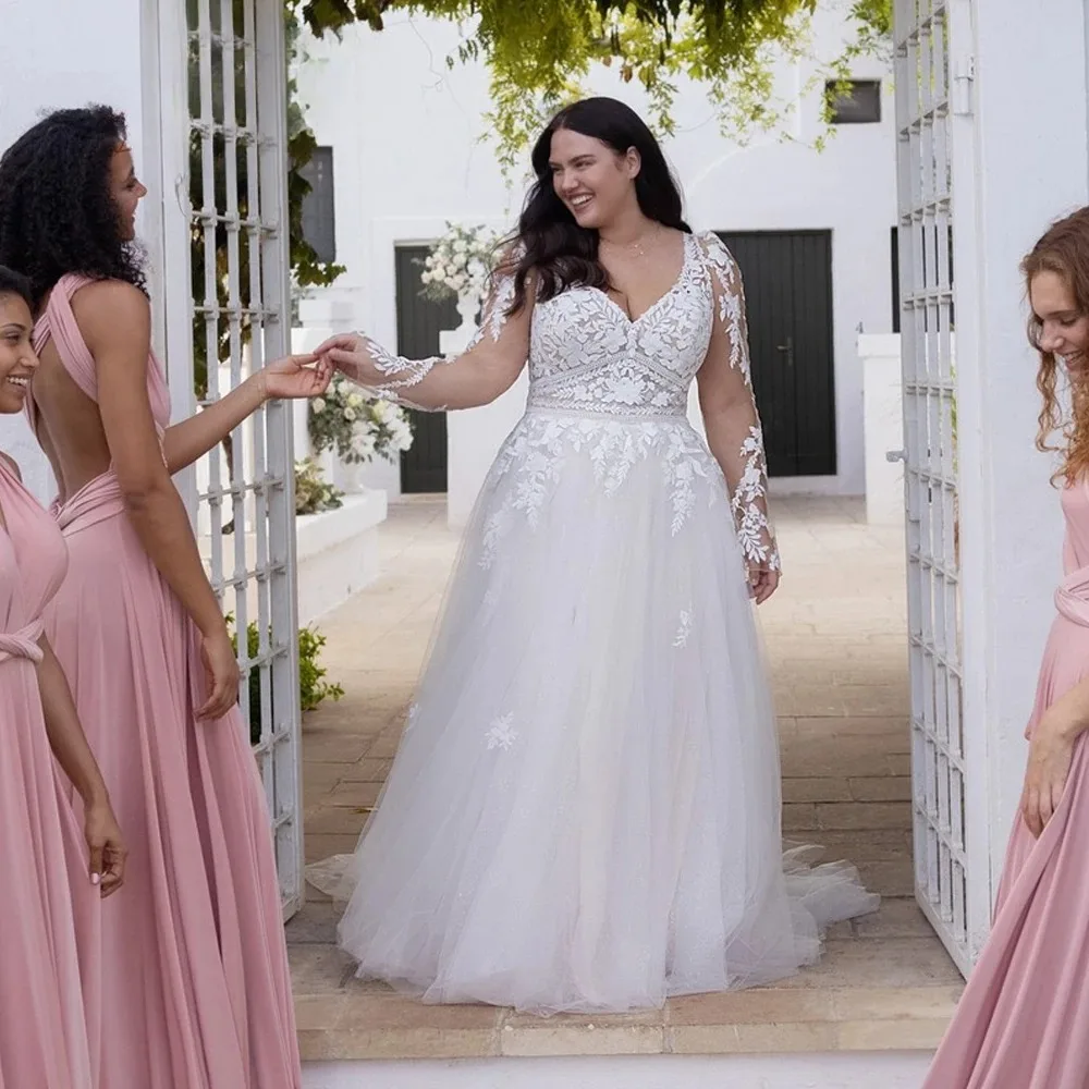 Plus Size Customized Wedding Dresses V Neck Long Sleeves Bridal Gowns Appliques Floor Length Tulle Vestido De Noiva