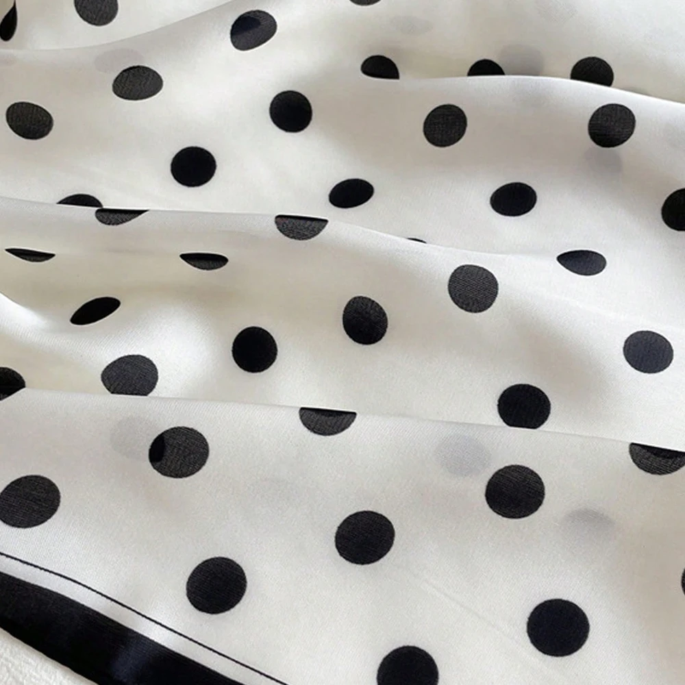 1 Stück Luxuriöses Elegantes Modisches 70 * 70cm Seiden-Bandana-Tuch mit Polka-Dot-Muster für Damen Geeignet für Tägliches Tragen und Als Geschenk – Detail 11