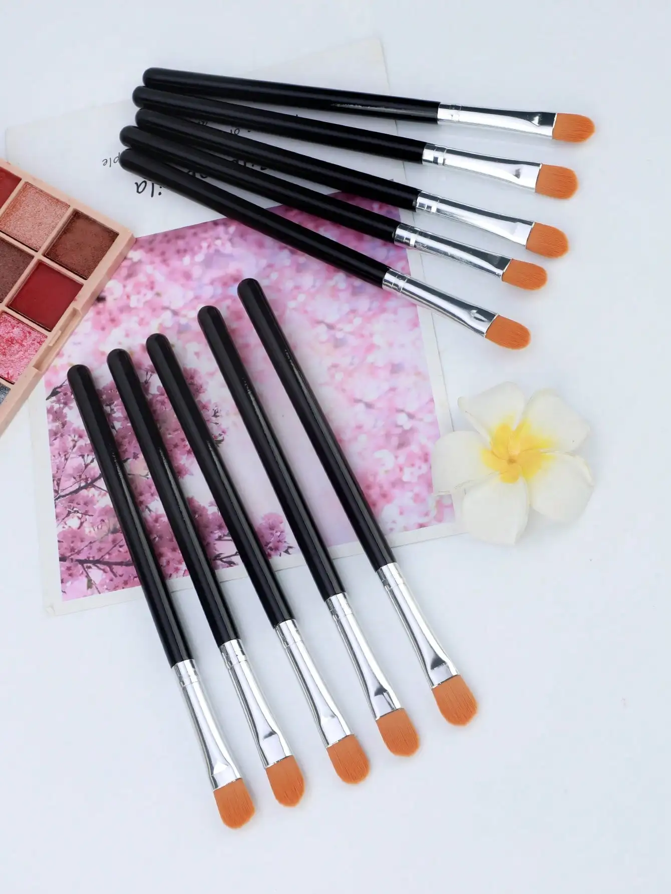 1/10pcs Ultra Flat Round Concealer Brushes,  Eyebrow Brush, Flat Lip Concealer Brush, Contour Brush,Blush Brush