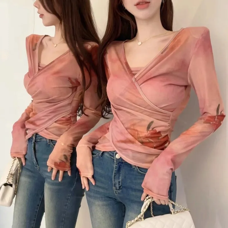 Spring Summer New Structured Irregular Long Sleeve T-shirts Women's Spliced V-neck Ruched Printed Tie Dye Slim Fit Commuter Tops