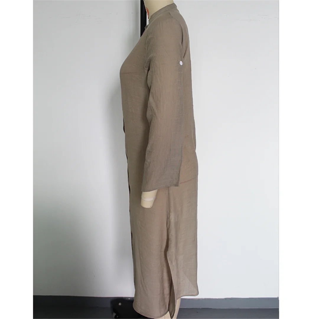Langärmliges, einfarbiges, mit Knöpfen versehenes, gehäkeltes, gestricktes Tunika-Strandkleid, Strandkleid, Strandmode, Damenmode, K8575 – Detail 7