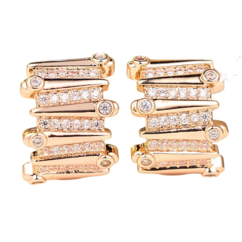 2026 New Light Luxury Geometric Multi-layer Full Zircon Ear Buckle Women's Staggered Ladder Style Attending Banquet Accessories