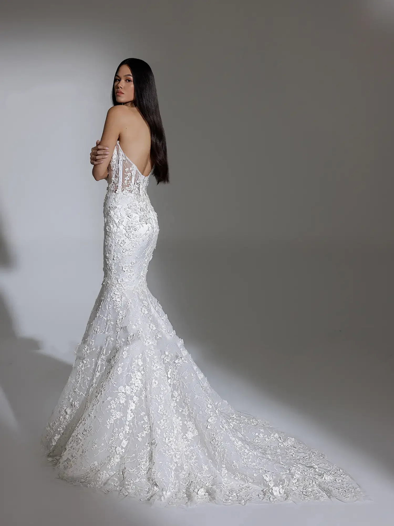 Flavinke カスタマイズされた sixy マーメイドアップリケのウェディングドレス花嫁のためのパフスリーブトランペットコートトレインジッパー Vestidos デノビア