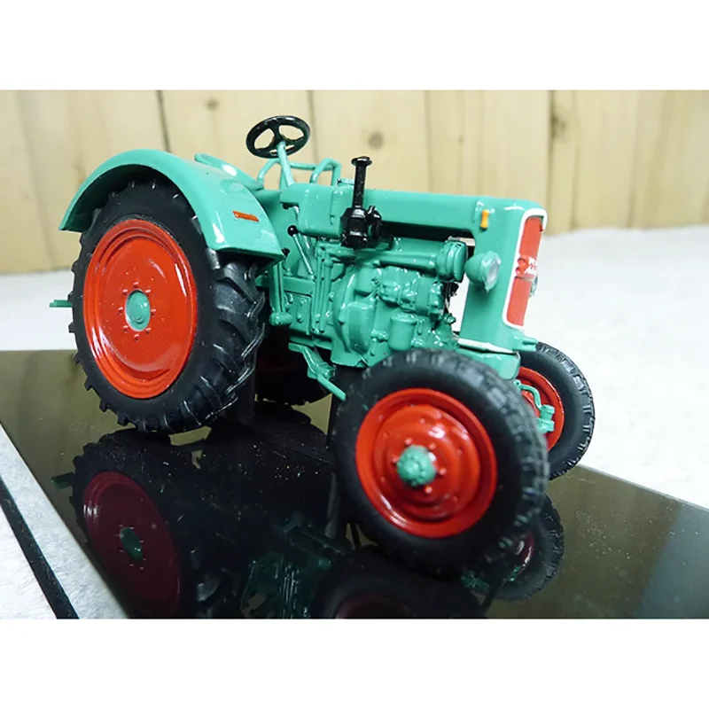 Diecast Schaal 1:43 Legering Ackerdiesel A25 Een Klassiek Tractormodel Eindproduct Simulatie Speelgoedcollectie Statische weergave