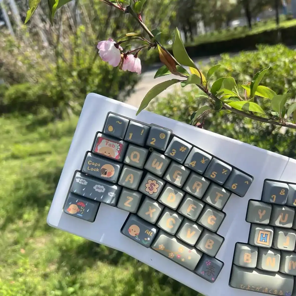 

SDA Highly Themed Keycaps 7U Split Space Drunk Deer G65 75 84 87 104 980