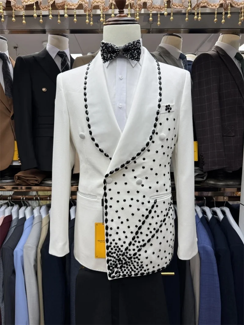 

Luxury Groom White Men Suits Pants Set 2 Pcs Crystals Blazer+Black Trousers Cotton Wedding Tuxedo Prom Jacket Formal Office Coat