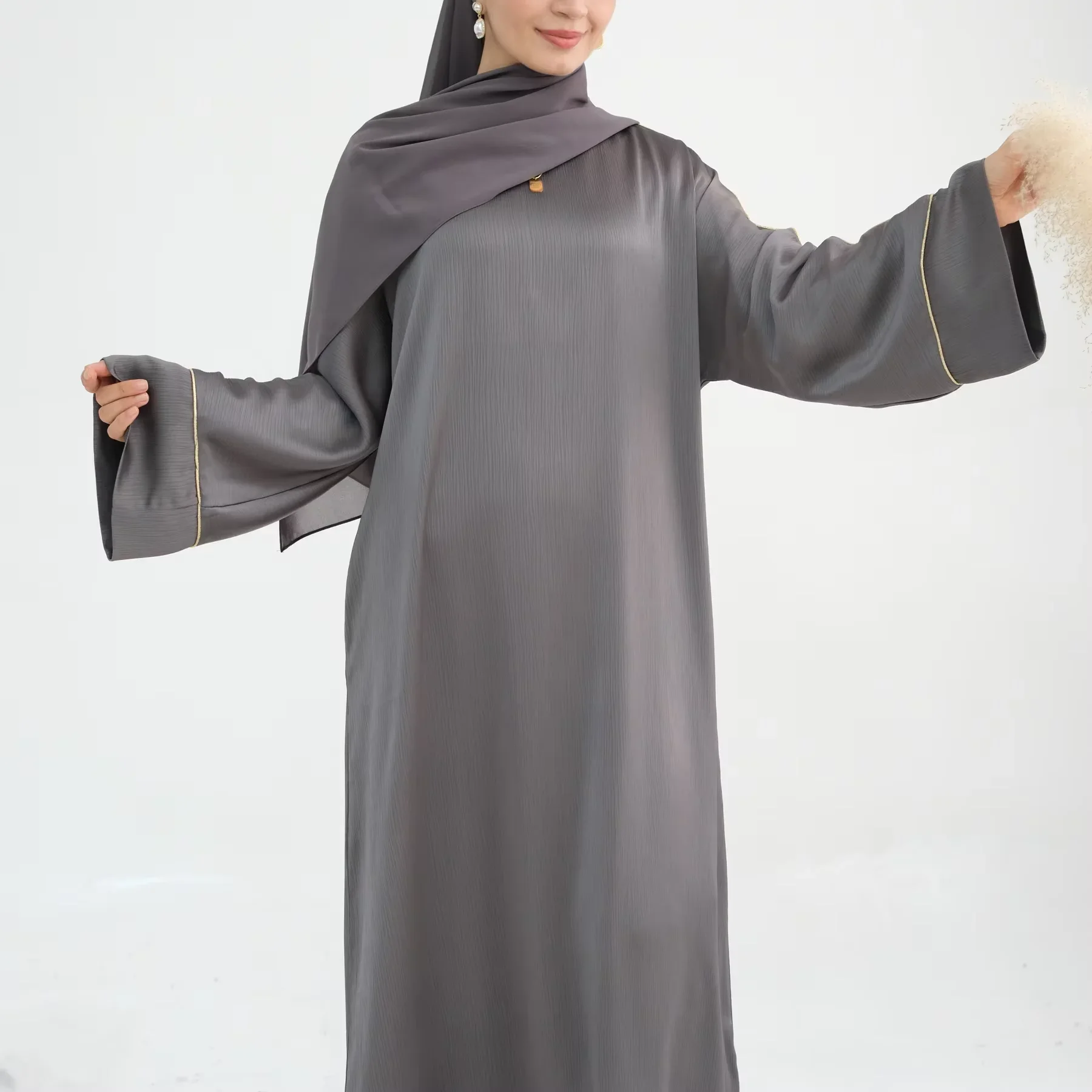 

Женское мусульманское платье: Джаллибя, Абайя, Кафтан, Кебая, Роба, Исламское платье, Марокканский кафтан, Дубайский кафтан, Турецкий кафтан, для Ид и Рамадана