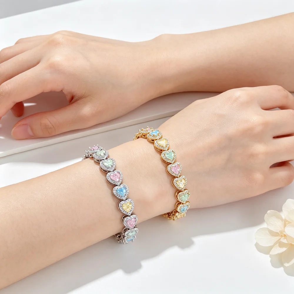 AENSOA Damen-Armband aus Kupfermaterial, zierliche, bunte Herz-Zirkon-Handkette, klassischer, romantischer, wasserdichter Schmuck – Detail 5