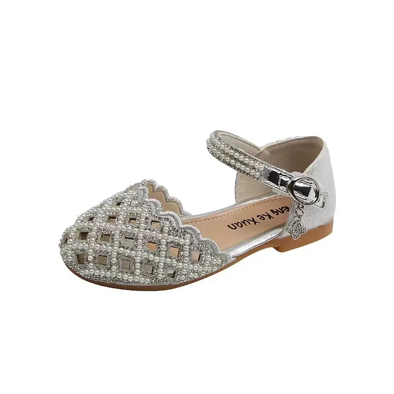 Nuove scarpe per ragazze sandali per bambini sandali per feste con strass principessa perla per bambini scava fuori le scarpe da spiaggia scarpe da