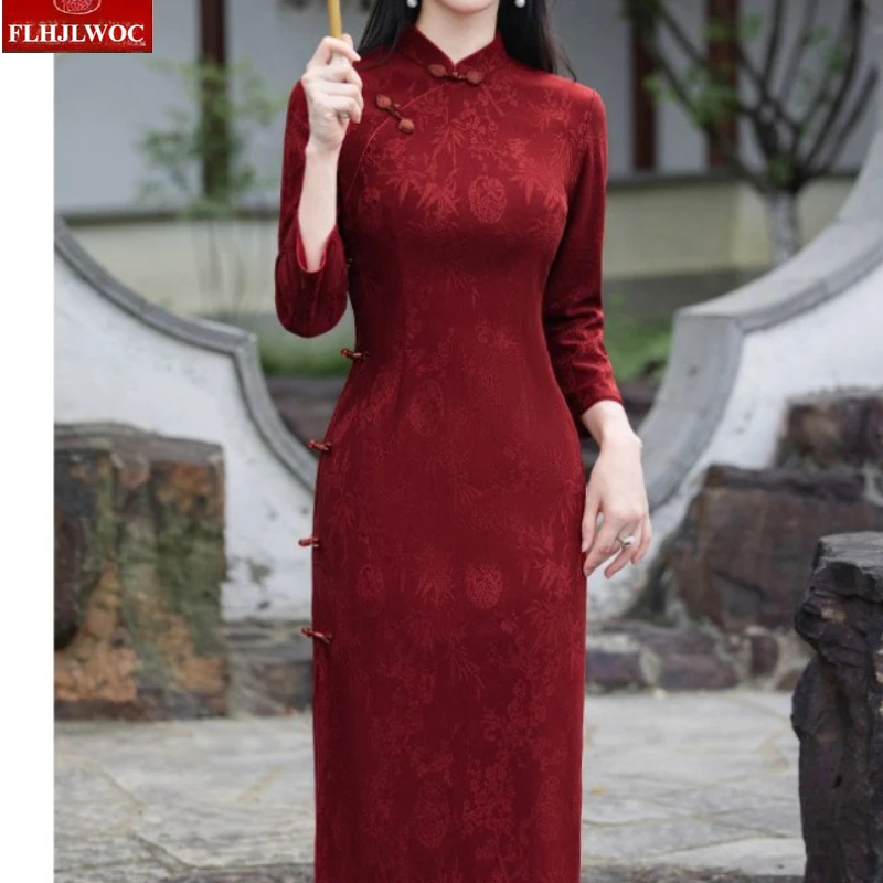 فستان أحمر عتيق أنيق للعام الجديد للنساء على الطراز الصيني فستان ضيق ضيق بياقة ثابتة فساتين قميص فيستدوس
