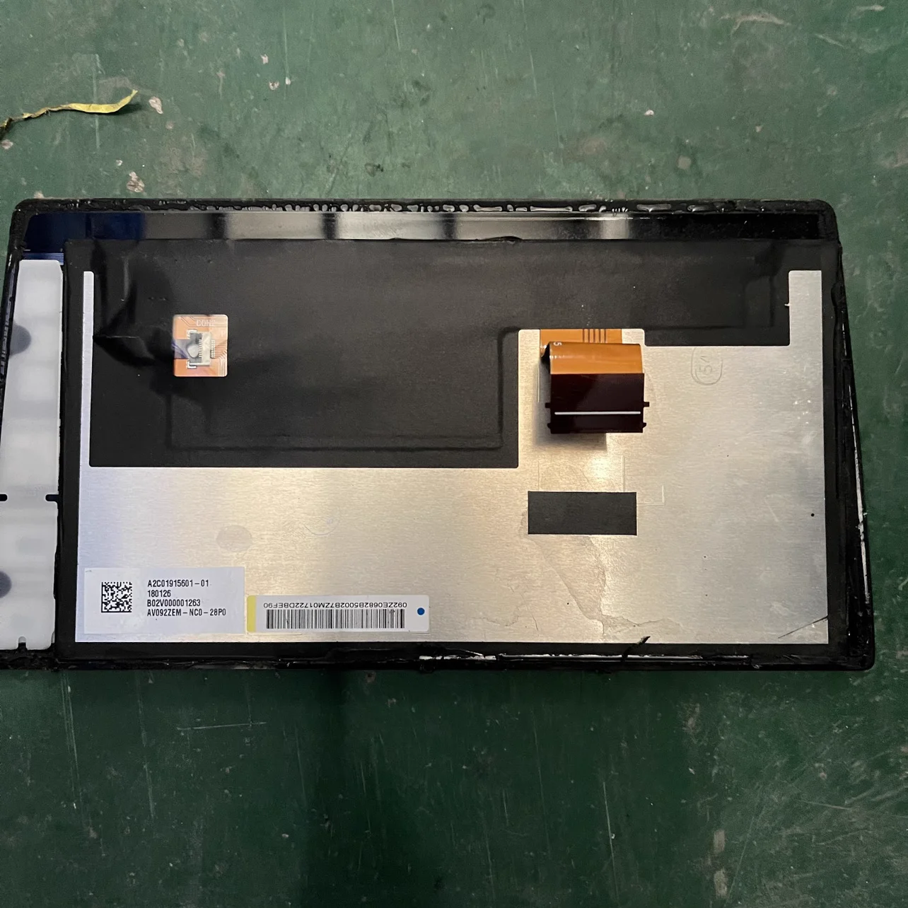 

AV092ZEM-NC0-28P0 A2C01915601-01 LCD display screen