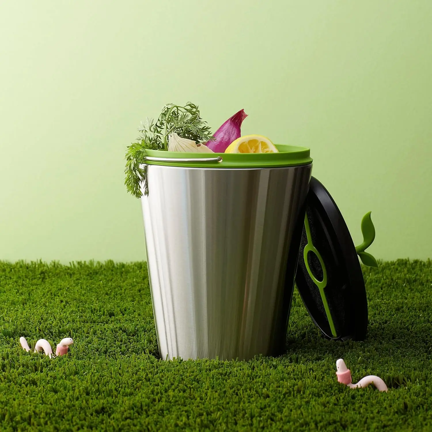 صندوق سماد على سطح الطاولة من الفولاذ المقاوم للصدأ، 3.3 لتر مع فلتر ممتص للرائحة وتصميم سهل التنظيف