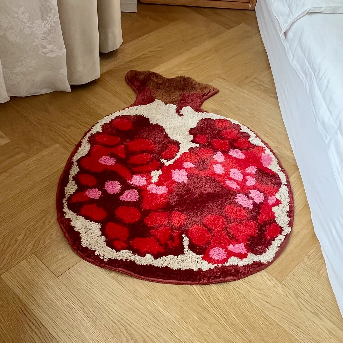 Granatapfel geformte getuftete Teppich dekorative Wohnzimmer Teppich Schlafzimmer Bereich moderne süße trend ige coole verdickte Luxus Garderobe Matte – Detail 3