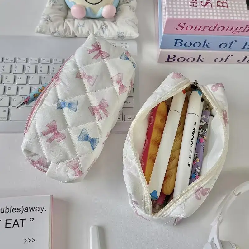 لطيف فراشة عقدة أزهار الكرز مقلمة سعة كبيرة القرطاسية حقيبة التخزين متعددة الوظائف حقيبة مستحضرات تجميل صندوق أدوات مكتب #6