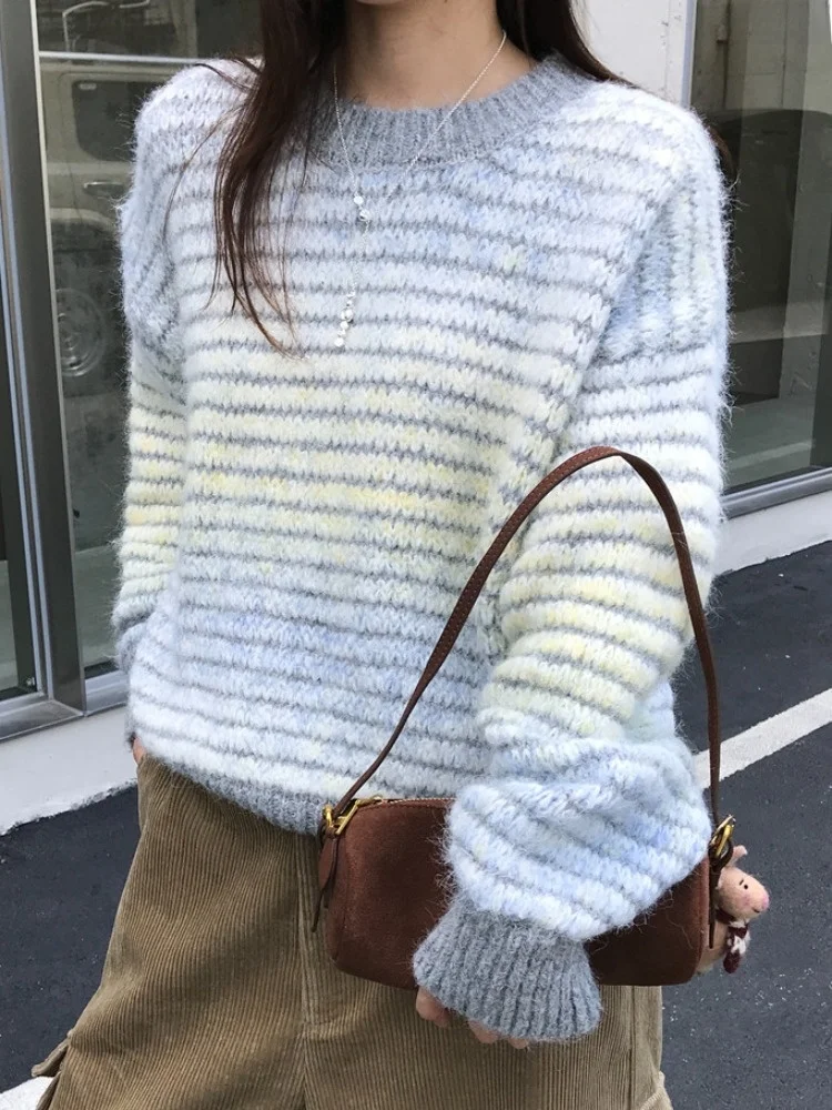 

Soft adient Color Striped Knit Sweater Women's Casual round Ne Winter New Sle Retro Long Sve Top Comfortable Faion