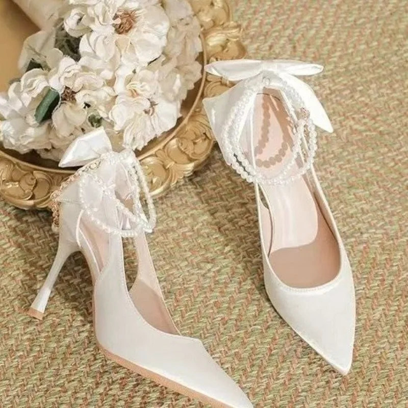 

Hot Seller 2026 White High Heels Women's Thin Heel Pointed Toe Single Shoe New Bride Shoes Butterfly Knot Simple Style Mid Heel