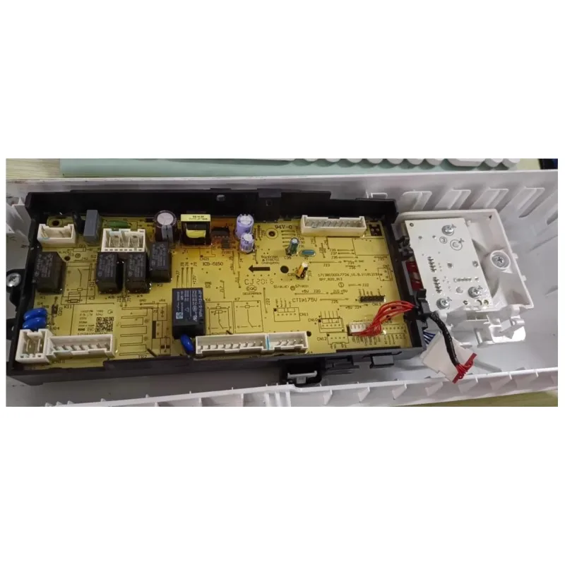 

Плата управления MD100V11D17138100018630/18632, тест завершен, нормально.