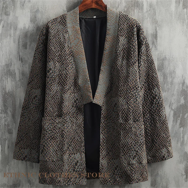 

Мужское японское кимоно размера плюс 5XL, хаори юката, модная уличная куртка в китайском стиле с принтом змеи, верхняя одежда