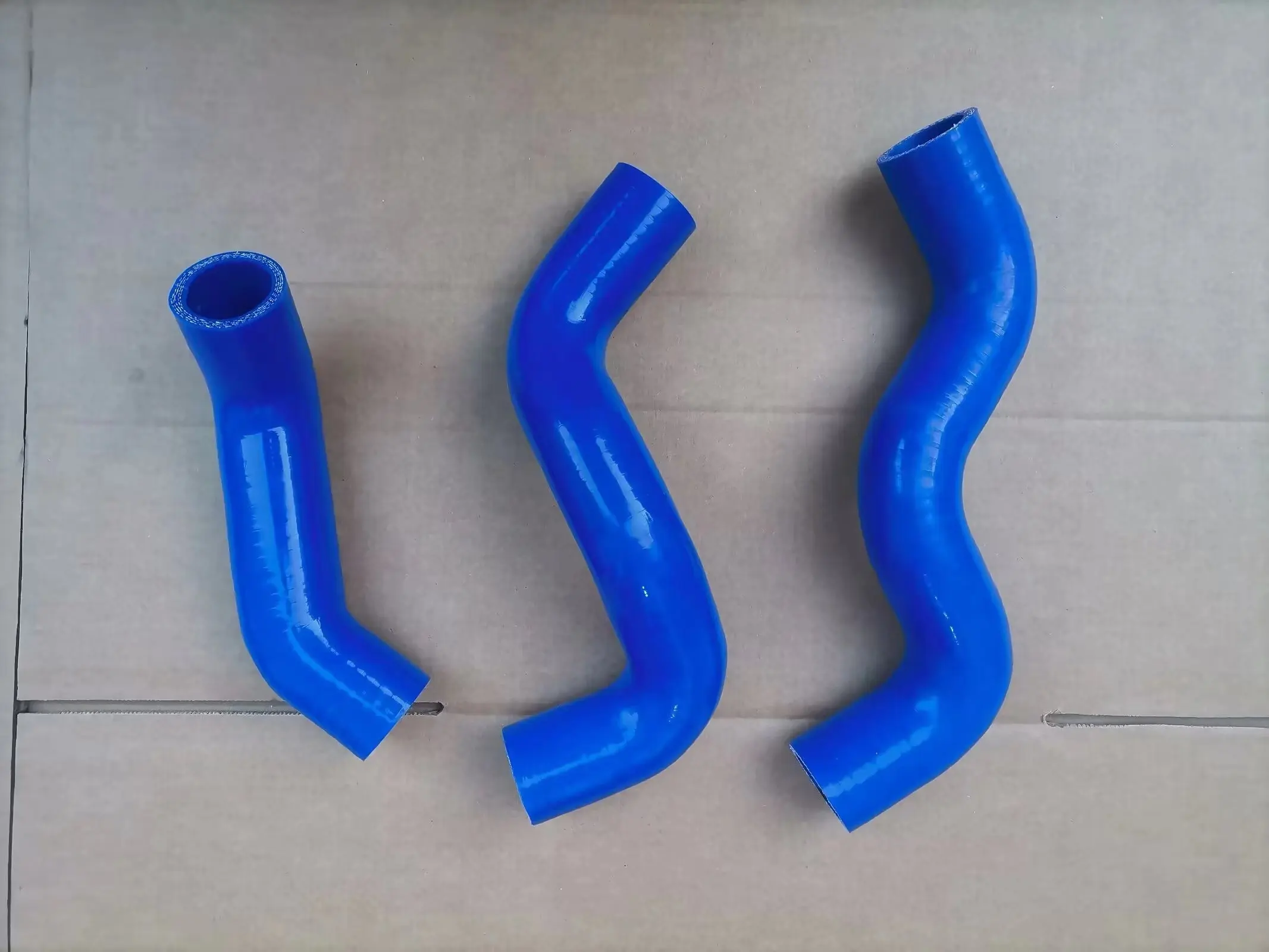 Silicone Coolant Radiator Hose For Infiniti FX35 FX45 8Cyl 4.5L VK45DE 2003-2008 21501-CG200 21503-CG200 21047-EH000