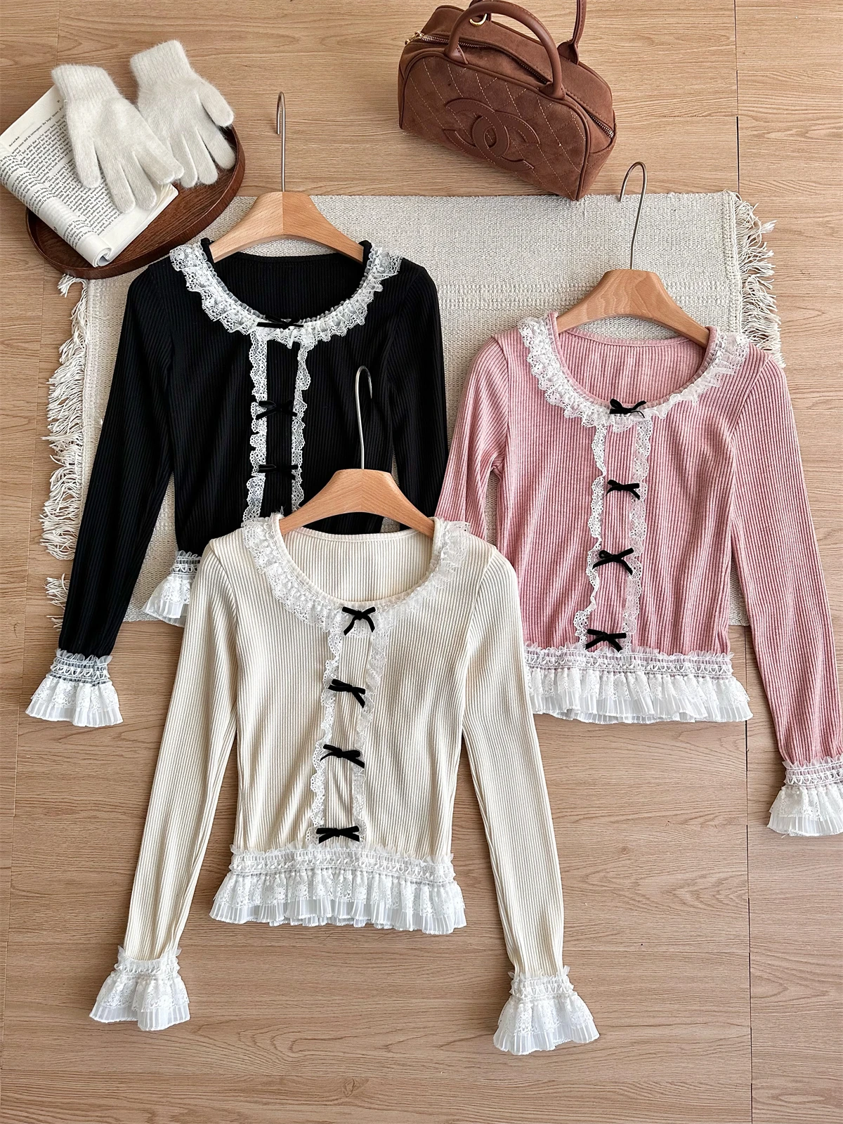 Women\'s Autumn/Winter Cute Elegant O-neck Knitted Shirt with Lace Edge Bow Fashion Design Y2K Sweet Long sleeved Top New Style