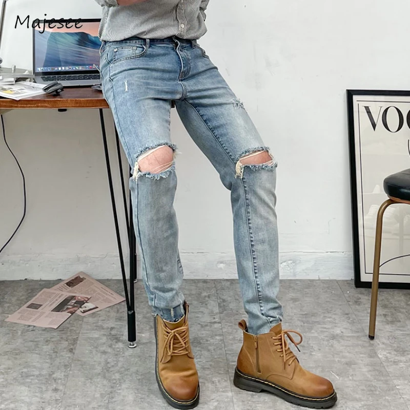 

Hole Jeans Men Straight Summer Stylish Slim Leisure Streetwear Japanese Style Ripped Hipster Minimalist Sporty Denim Bleached