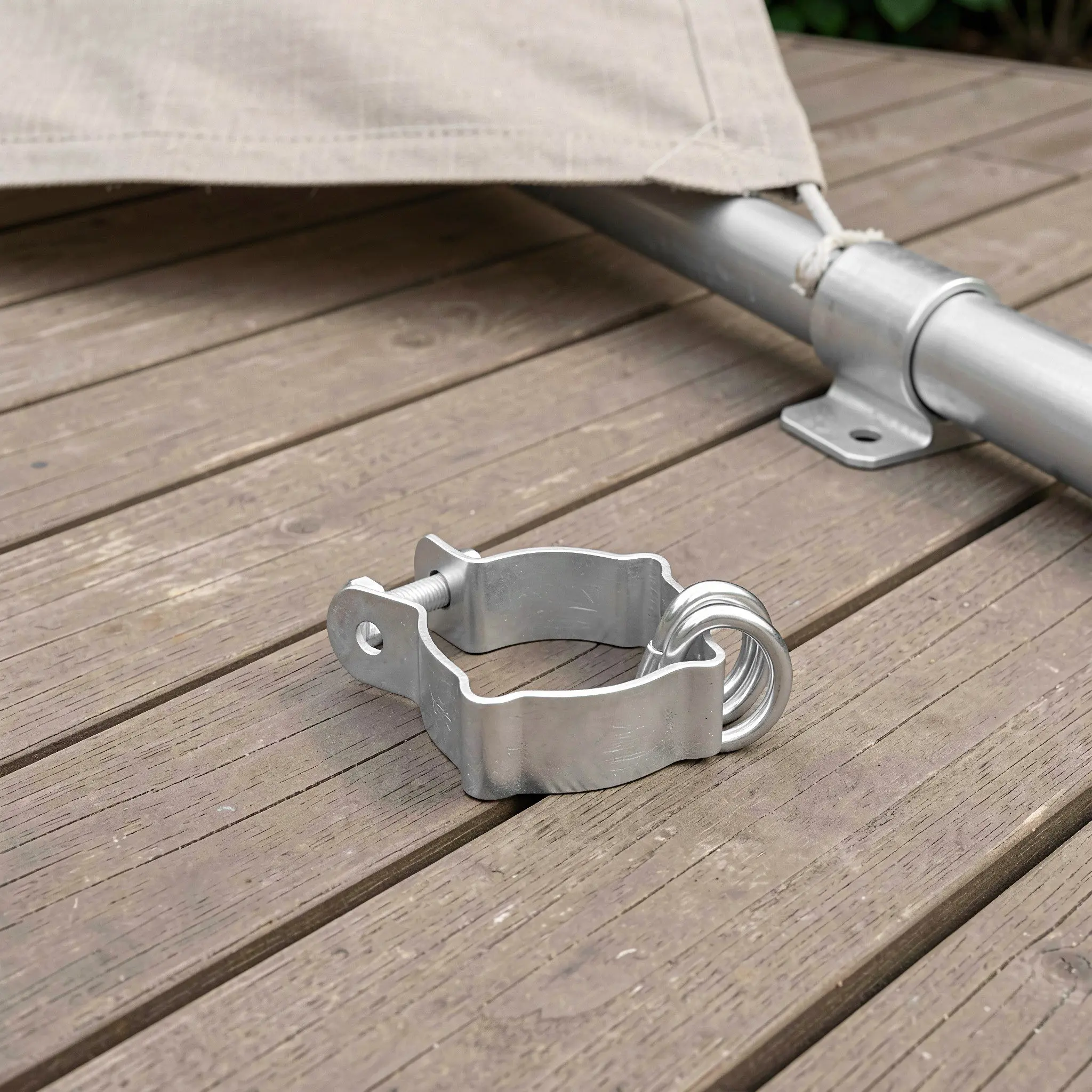 Heavy Duty Sunshade Sail Pole Clamps – 2pcs Corrosion-Resistant Metal Canopy Support Clips for Outdoor Use