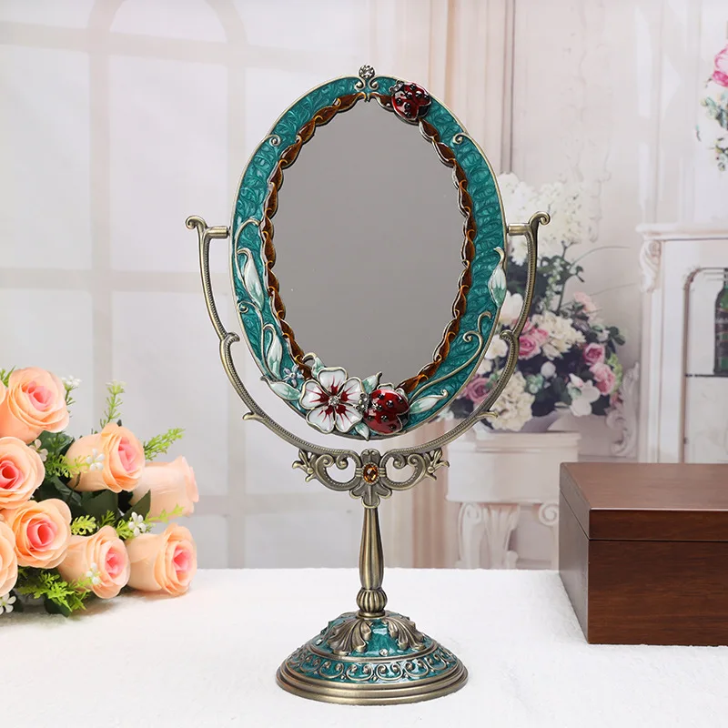 HYS European retro vanity mirror vanity mirror pastoral metal desktop vanity mirror retro double-sided