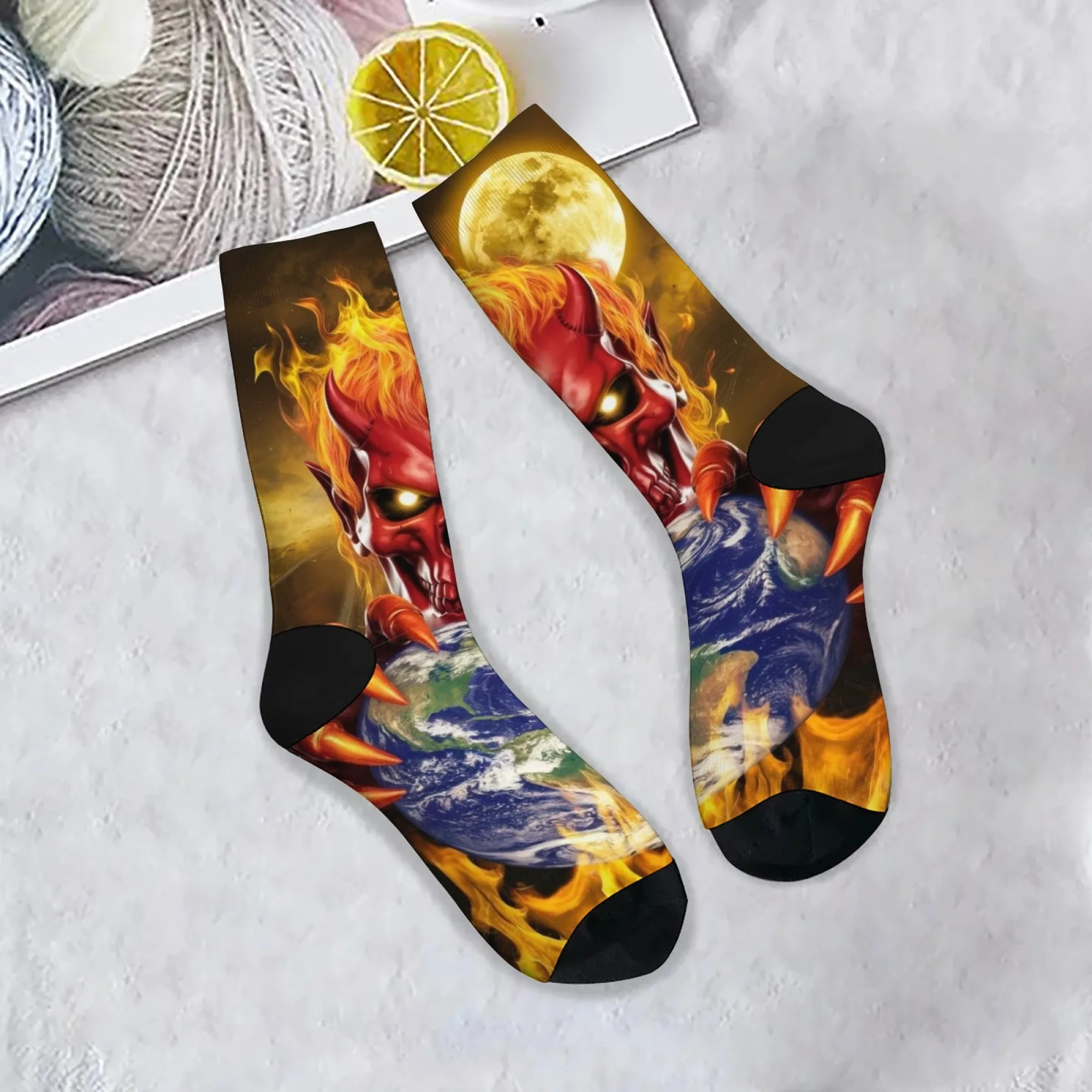 

Novelty Funny Men's Socks Demon Skull Destruction Creative Design Harajuku Retro Fashion Casual Socks Breathable Non-slip Socks