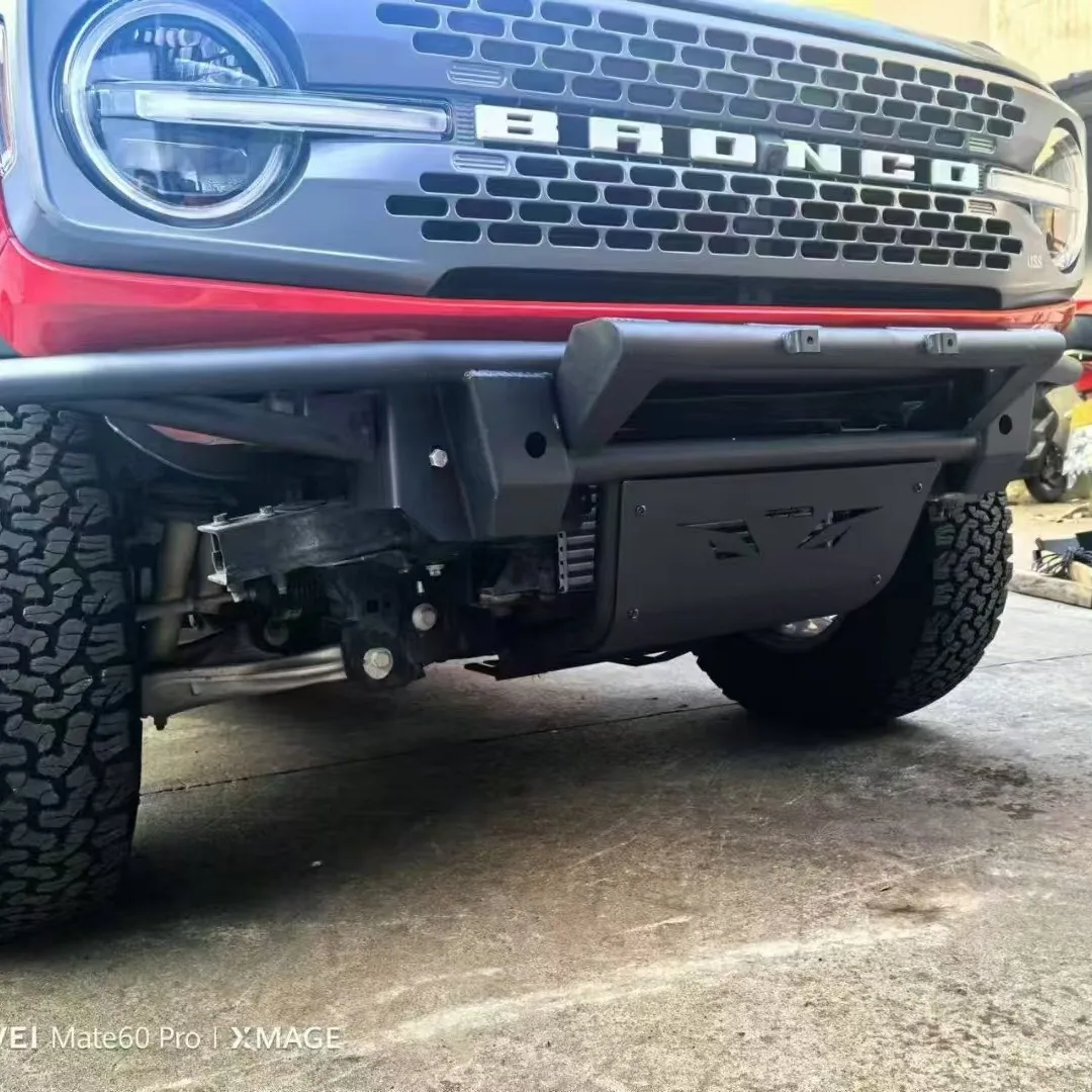 

Подходит для Ford Bronco 21-24, передняя планка для промывки песка. Модифицированная планка для предотвращения столкновений. Передняя планка Liema Bronco.