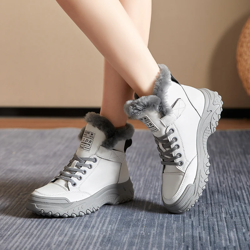 Winter Platform Shoes for Women 2023 Designer Luxury Sneakers Girls Plush Sports Shoes Flats Snow Fur Ankle Boots Tennis Female